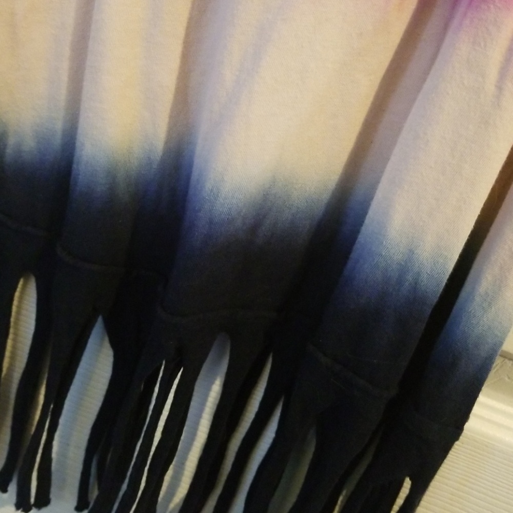 Crop top - Picture 2 of 2